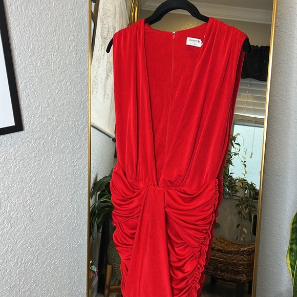 HOUSE OF CB 'Aliza' Cherry Gathered Mini Dress NWOT - Picture 13 of 14